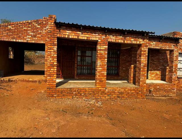 3 BEDROOM HOUSE FOR SALE IN HEBRON